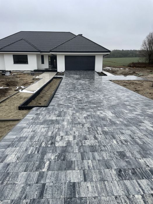 Ukladanie kostki brukowej
