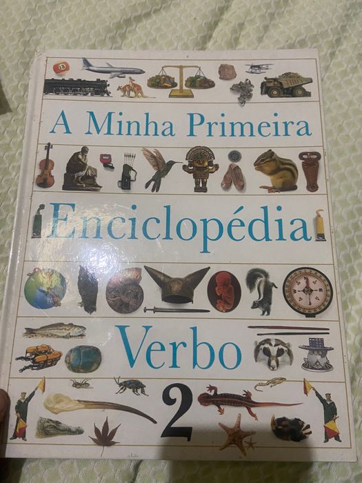 Enciclopédia verbo composta por 6 livros