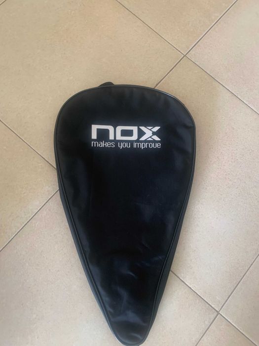 Capa Nox / Bolsa Térmica NOX para raquete de Padel - NOVA