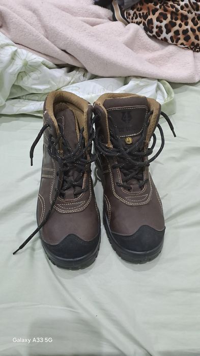 Botas de aço  numero  41