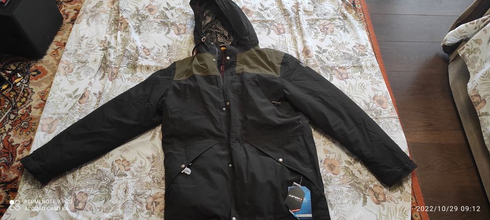 Куртка (демисезонная)