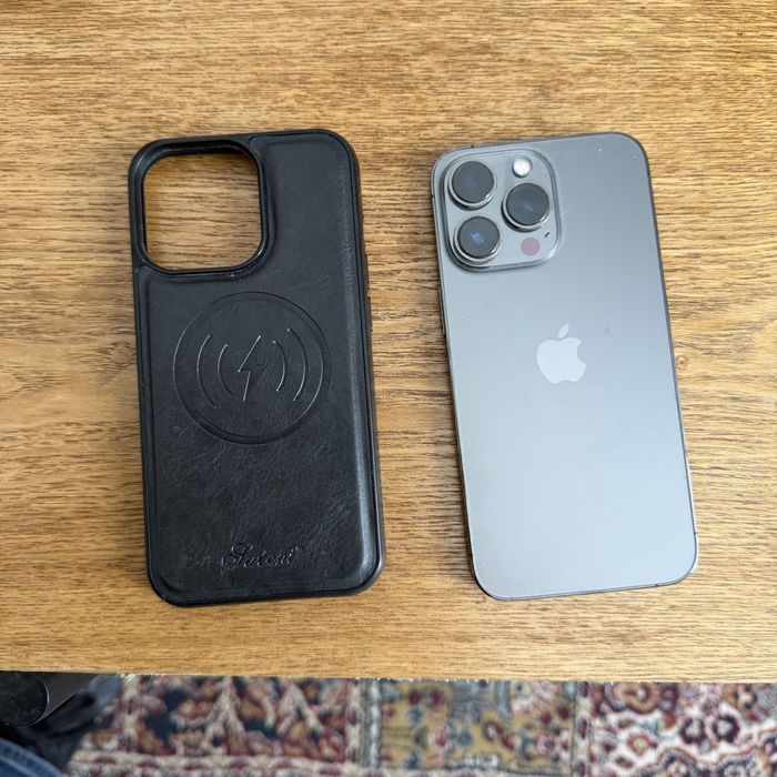 Iphone 13 pro desbloqueado, nunca trocou ecra, bateria nova