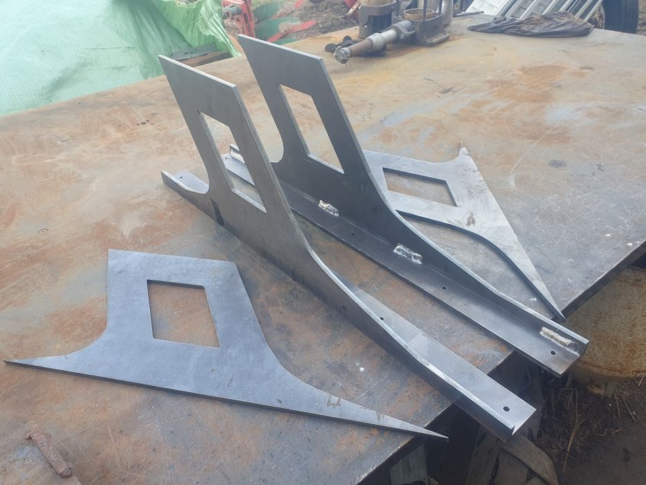 Szablony do  obróbki komina