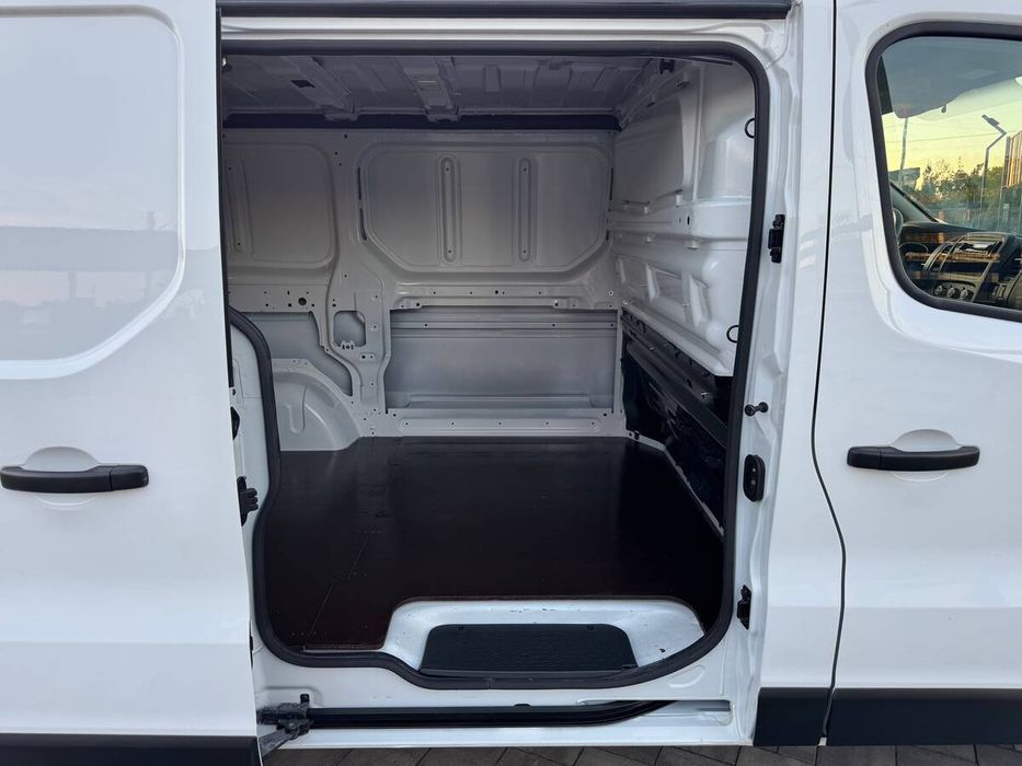 Renault Trafic 2021 freshauto