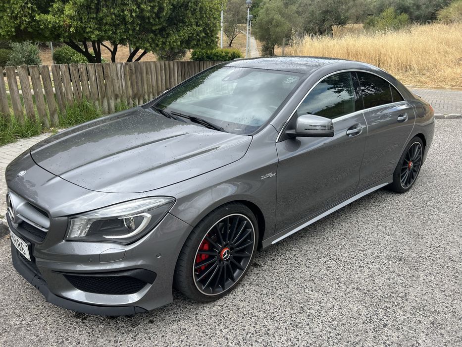 Mercedes-Benz CLA 45 AMG — fotografia 5