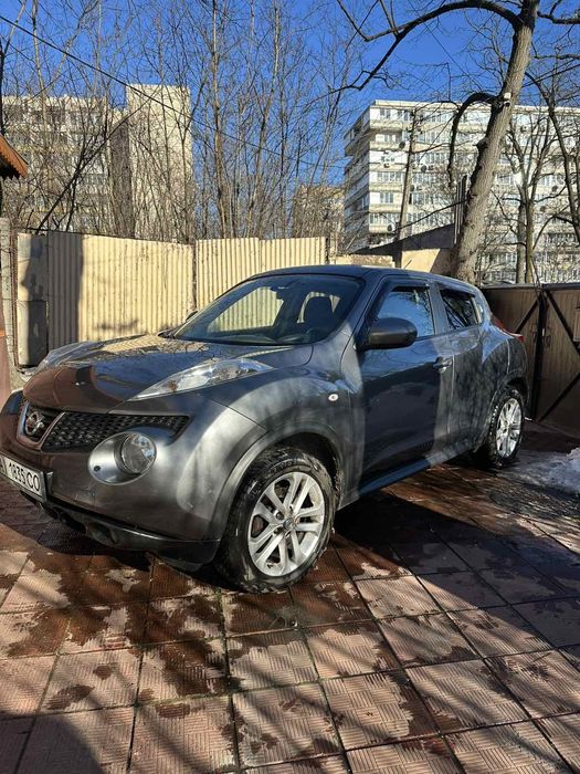 Продам автомобіль Ніса Жук