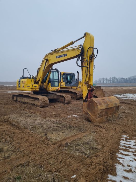Koparka gąsienicowa Komatsu PC210 LC