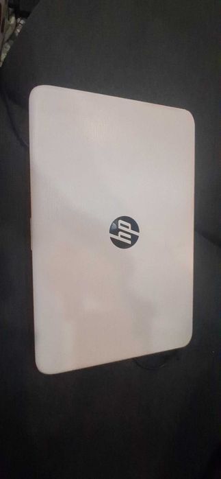 3 Computadores HP a trabalhar para pecas