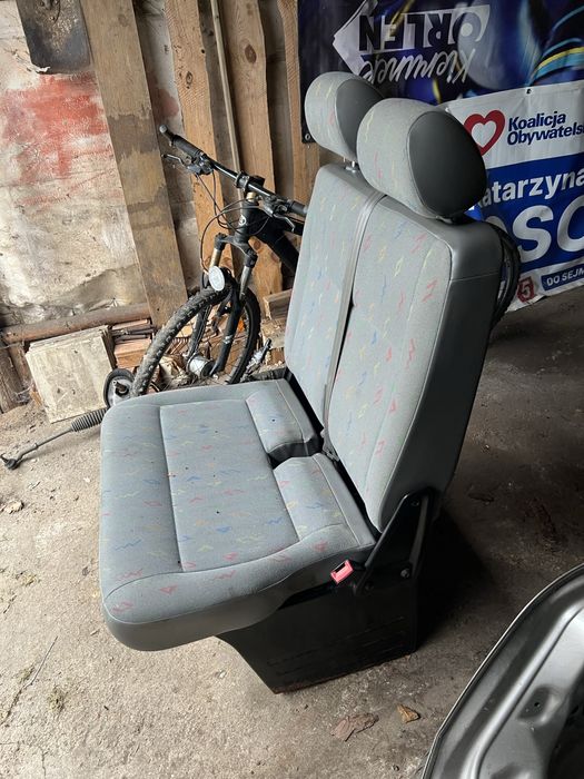 Siedzenia przód vw t5 transporter