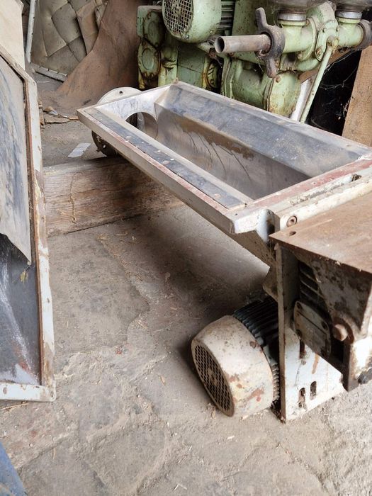 Продам шнековий транспортер з нержавійки.