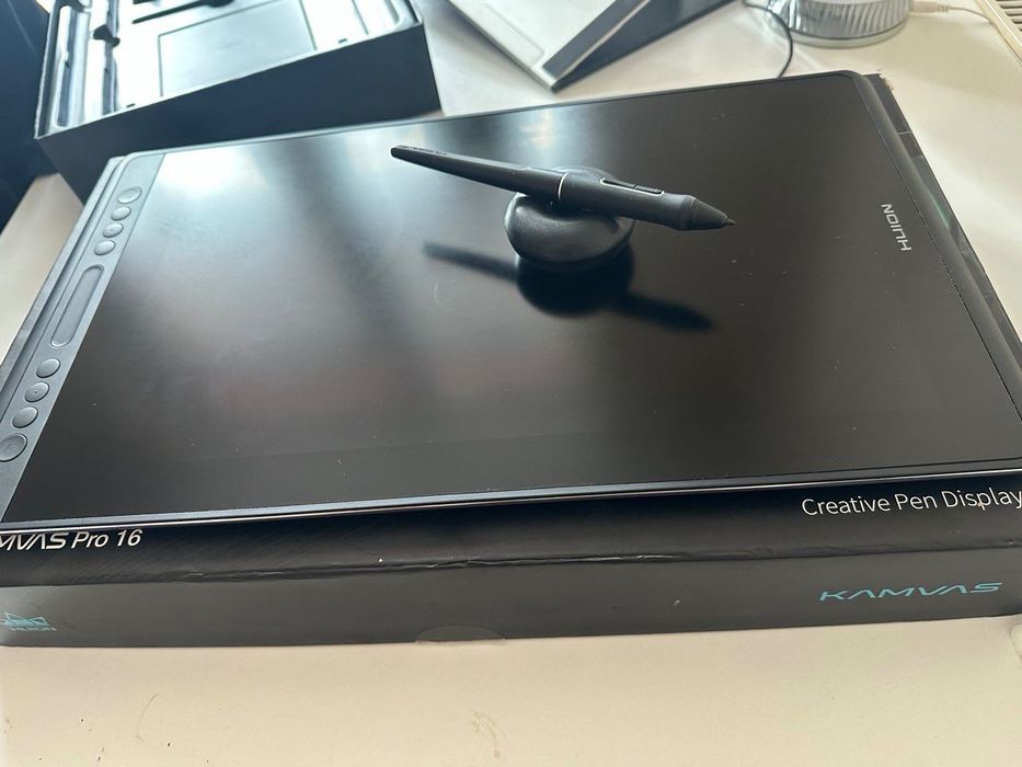 Графічний планшет-монітор Huion Kamvas Pro 16 (GT-156) | Ідеальний стан + Повний комплект