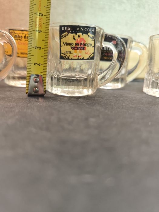 5 Copos de Shot diversos