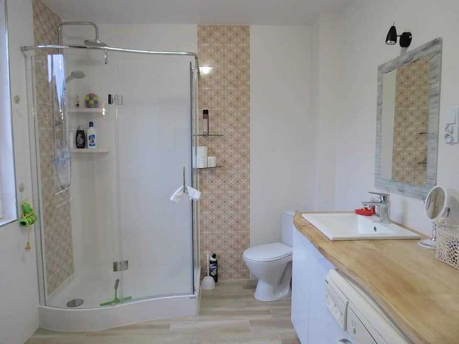 Komfortowy, klimatyzowany dom z placem zabaw,  jacuzzi  ,sauna.