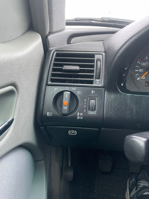 Продам обмін мерседес C180