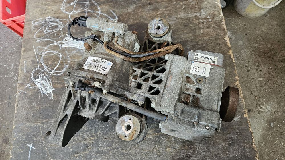 Most 4x4 tył tylny dyfer dyferencjał haldex opel insignia a