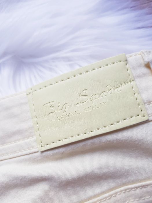 Bawełniane spodenki szorty damskie z wysokim stanem marki Big Spade