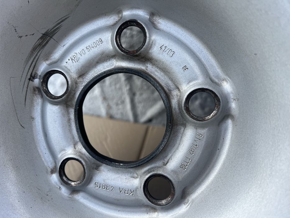 Oryginalne felgi stalowe