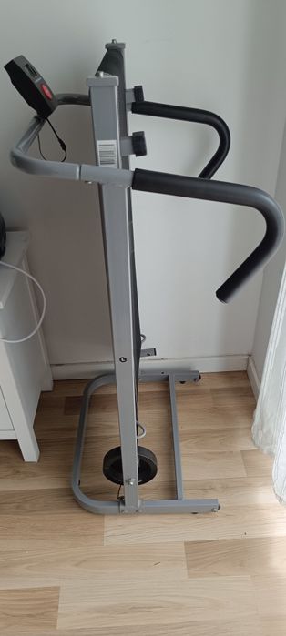 Mechanical treadmill438774827896678401