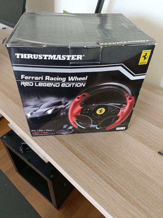 Volante Thrustmaster Ferrari Red Legend PC/PlayStation