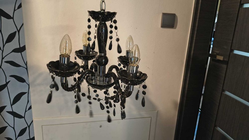 żyrandol glamour czarny