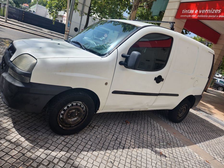 Fiat Doblo gasóleo 2005 com apenas 95 mil km reais
