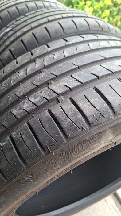 Opony zimowe Firemax FM601 245/45/R18