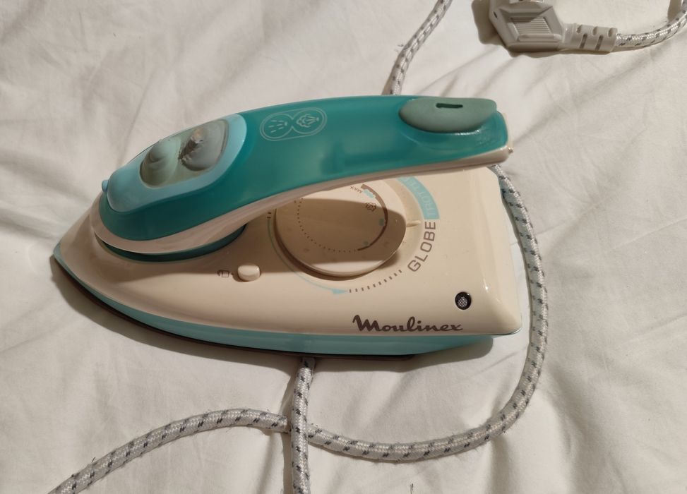 Ferro de viagem  Moulinex