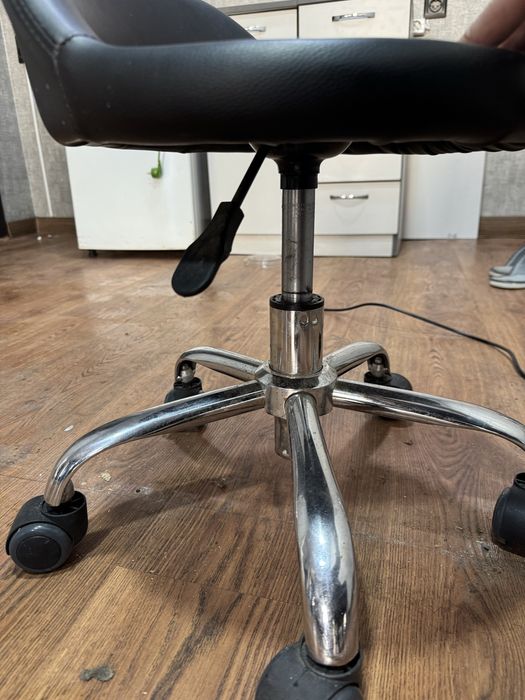 Парикмахерские мебли