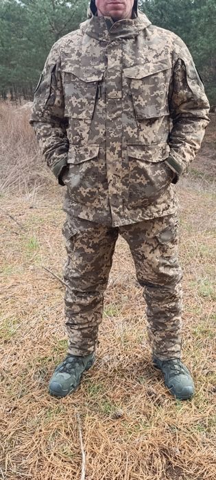 Продам военный костюм