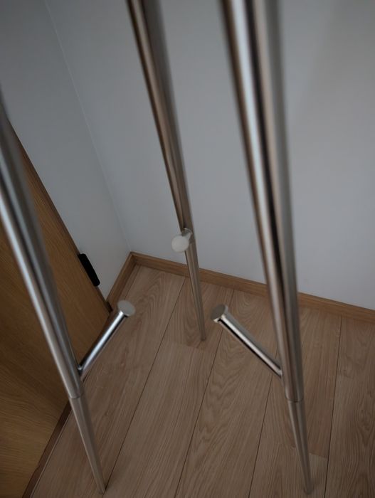 Bengaleiro/ cabide de pé IKEA
