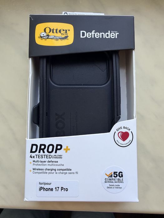 Чохол для айфон 17 pro протиударний