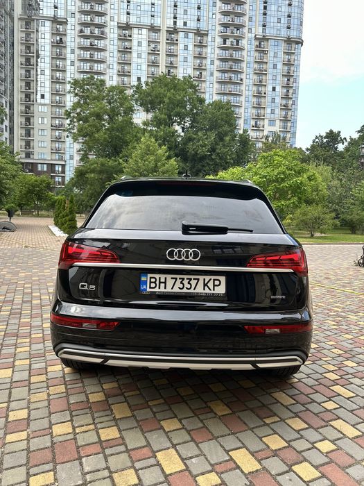 Audi Q5 S line 2021г