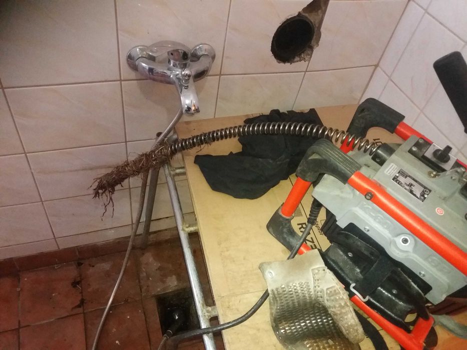 Hydraulik  naprawa usuwanie nietypowych awarii ekspresowo.