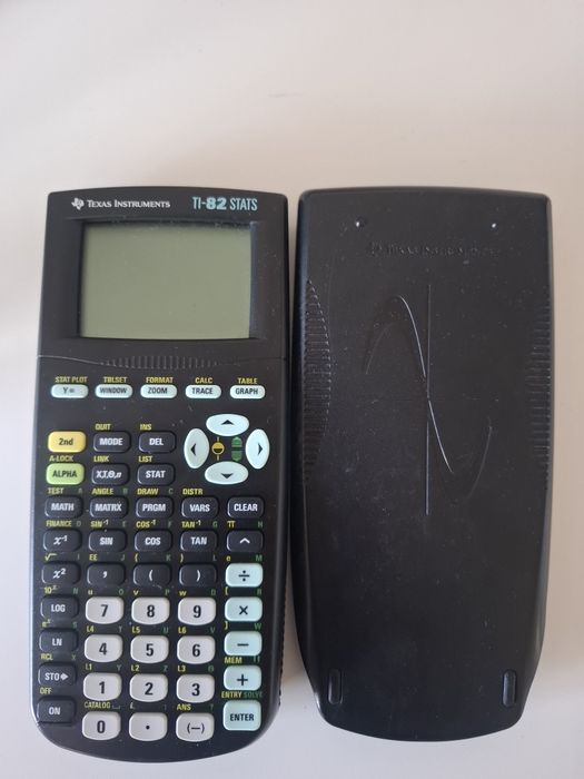Texas Instruments TI-82 STATS – Calculadora Gráfica