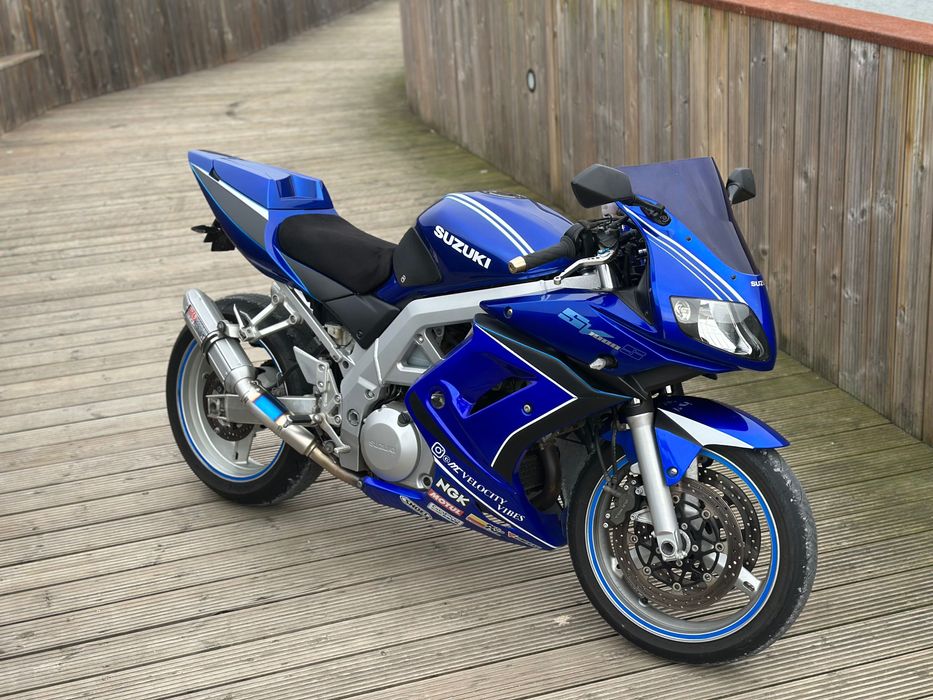 Suzuki SV1000S V2