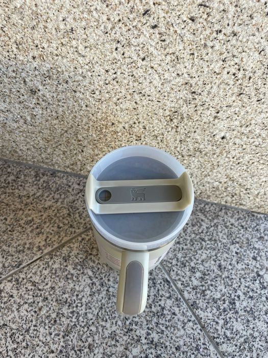 Copo térmico Stanley 1.18L ( 40 OZ)