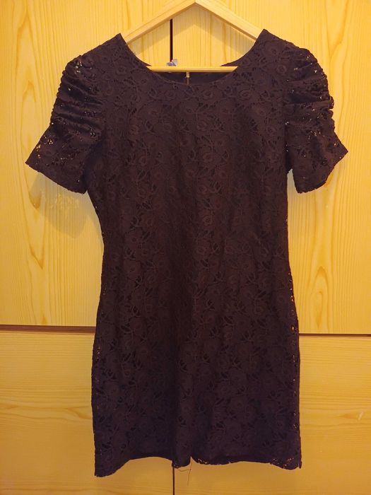 Czarna sukienka Evie 12