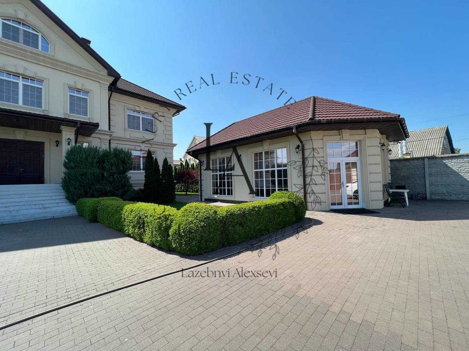 Новый Особняк Общая площадь 950м.Дом 577м.В самом Центре Козина.Без-%