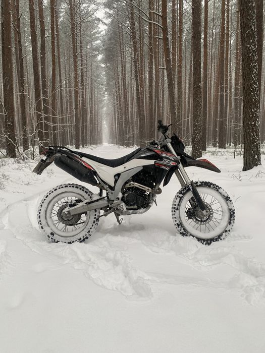 Продам,лонцін лх250