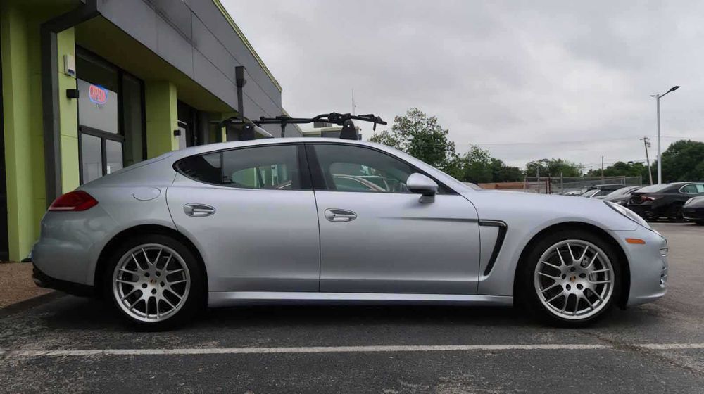 Porsche Panamera 4S      2015