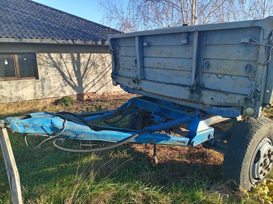 Продам прицеп гкб 819