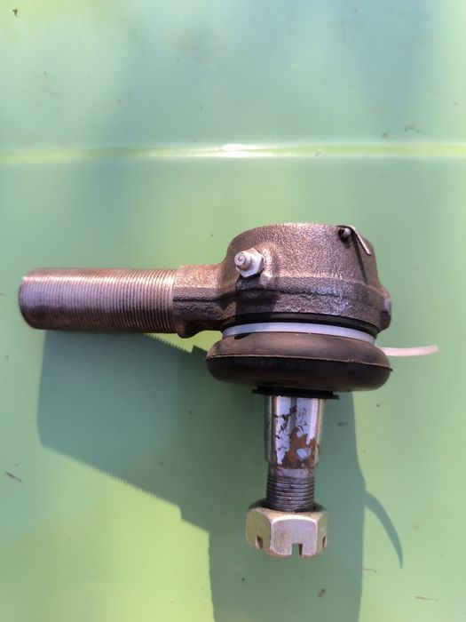 Наконечник рульової тяги, лівий на ПАЗ 4234 , ЗІЛ