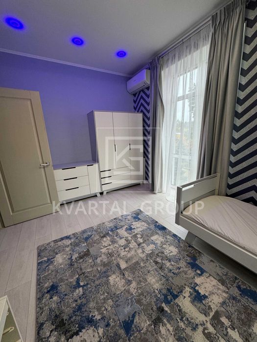 Оренда будинка в Ірпіні з енергозберігаючим обладнанням і каміном