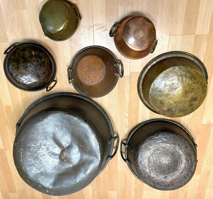 sete tachos em cobre antigo o maior está furado, preços individuais