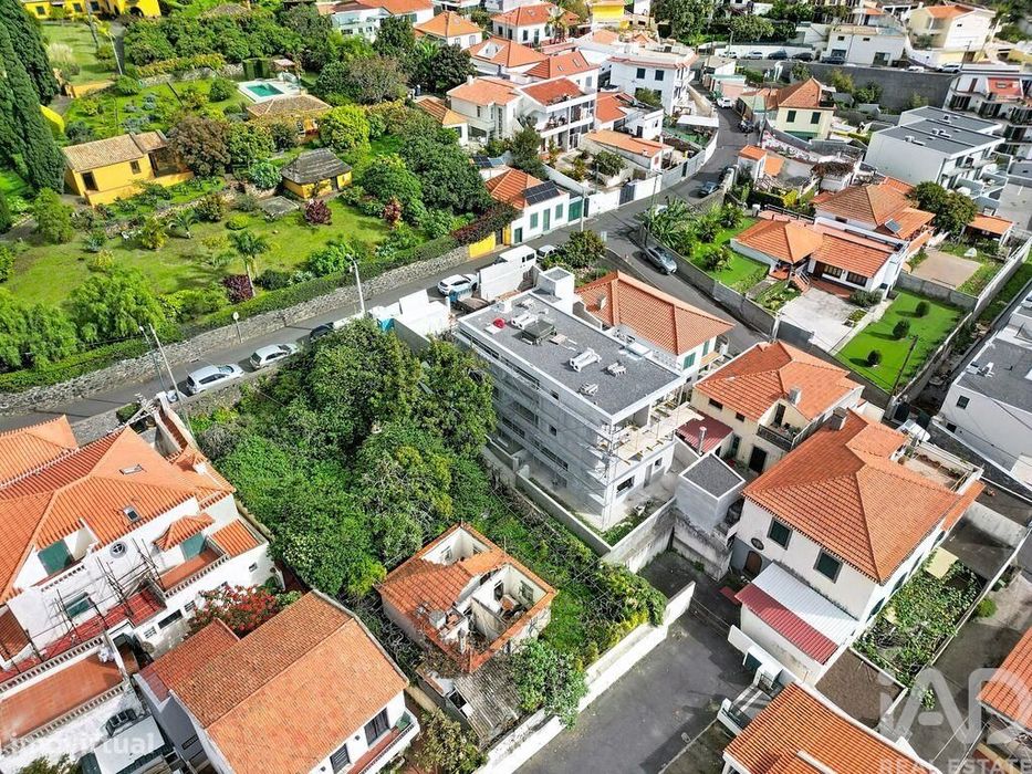 Apartamento T2 em Funchal (Santa Maria Maior) de 130,00 m2