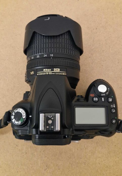 Nikon D90  +Nikkor AF-S DX 18–105 mm VR +filtr, przebieg 10 508