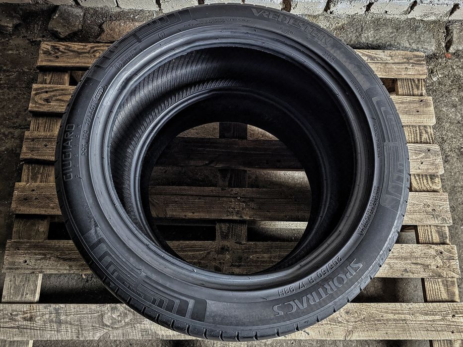 Пара 205/50r17 Vredestein | 2023 | 6mm | India | Преміум шини | Ідеал