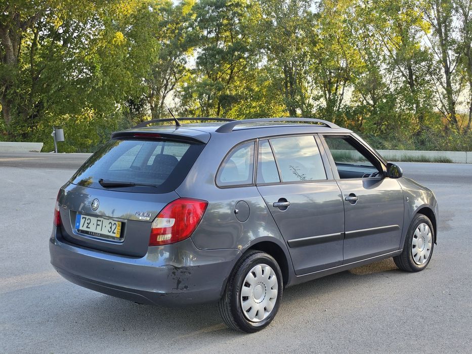 Skoda fabia 1.2 12v foto 4