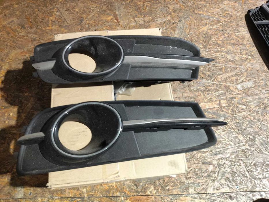 Grelhas Farol Nevoeiro - Audi A6 C7
