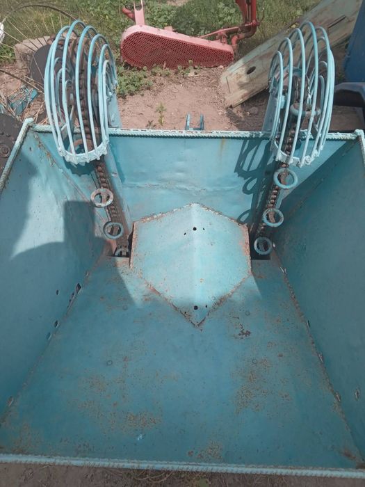 Продам хтз т 012